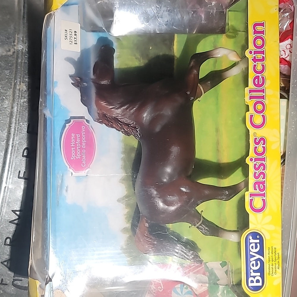 Breyer Classic Collection - Picture 6 of 6